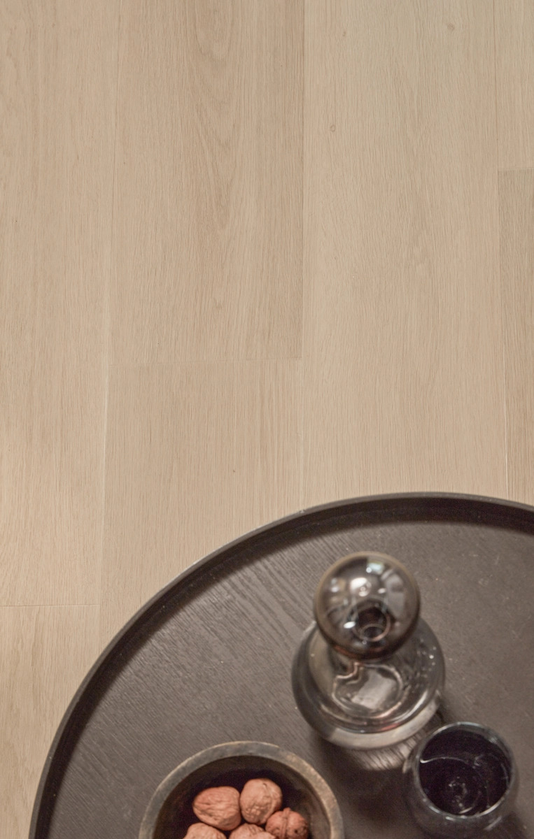 Floer Natuur Click PVC FLR-3732 Close-up van houtdessin Zadar Zand PVC plank click pvc met verfijnde afwerking